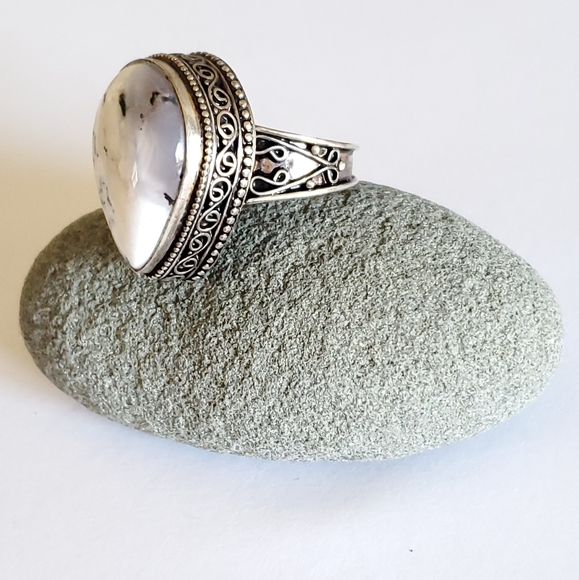 Vintage Southwest White Buffalo Turquoise Ring Sz8 - Picture 2 of 11